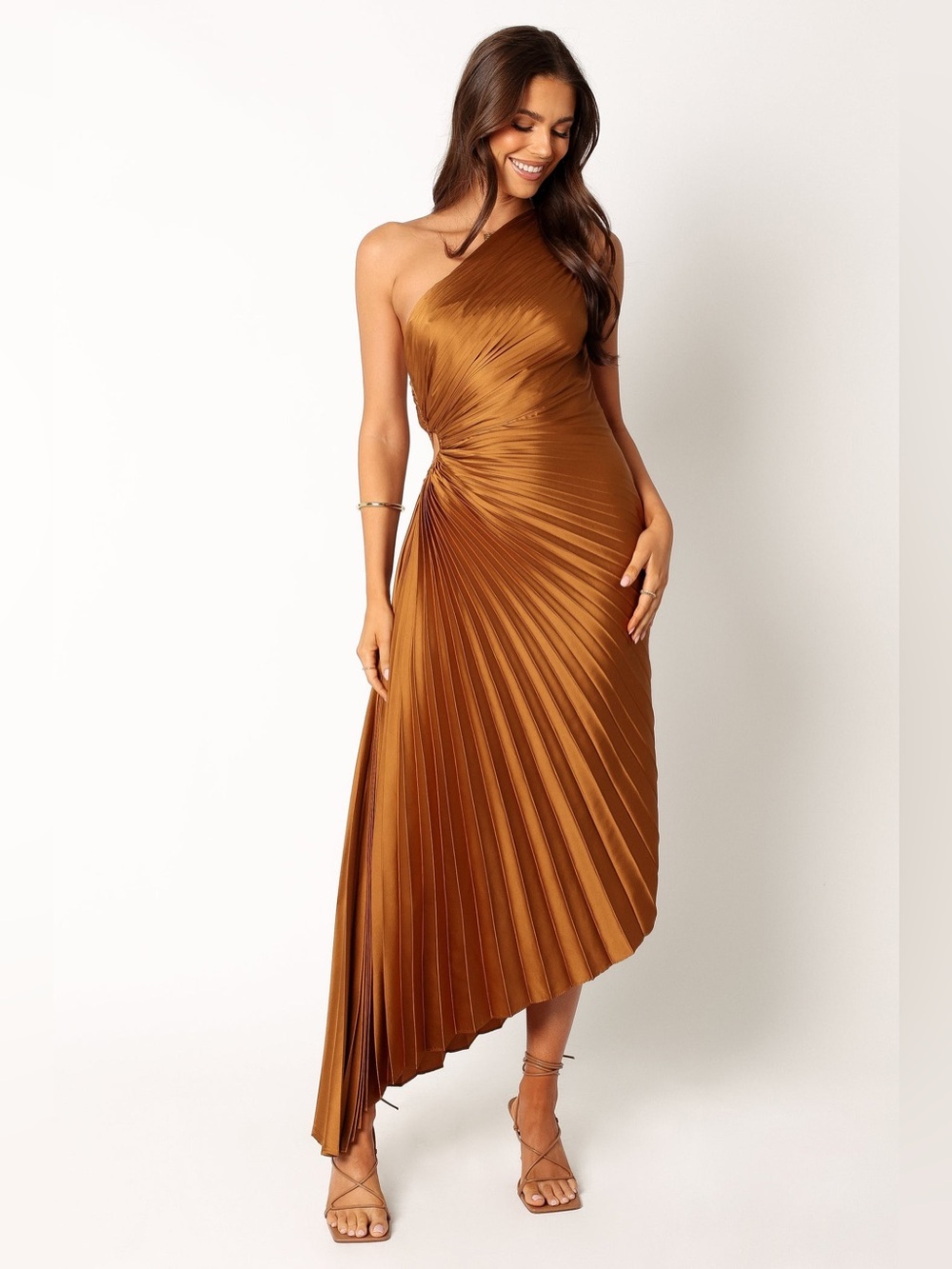 Petal & Pup Kleo One Shoulder Maxi Dress L B3203